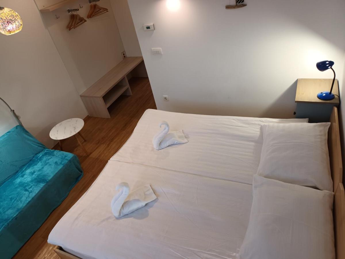 Accommodation Baron Любляна Экстерьер фото